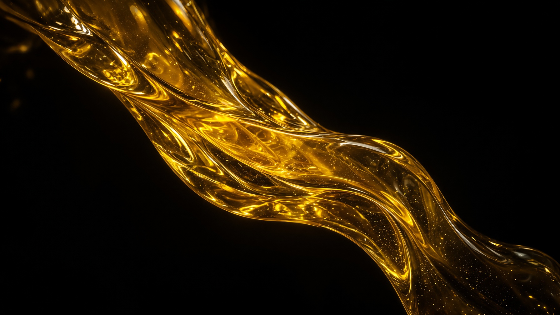 Cold pressed Marachekku Oil pouring from the mill